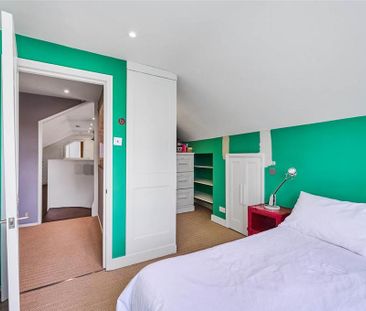 3 bedroom flat to rent - Photo 5