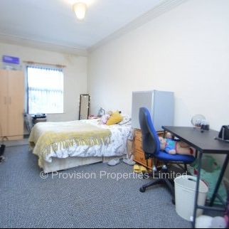 10 Bedroom Houses, Headingley, 10 Bed Properties - Photo 1