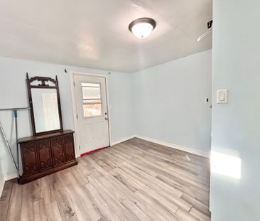 For Lease - 25 Niagara Street, Hamilton, Ontario - Photo 4