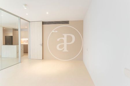 Piso de alquiler en Plaça dels Patins - Photo 4