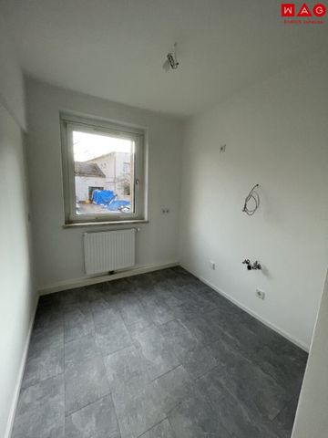 Fertig sanierte 3-Raum-Wohnung mit Balkon und Duschbad am Bindermichl! Ab sofort! - Photo 5