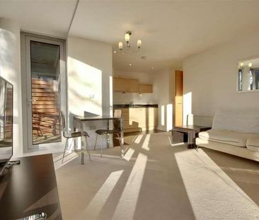 Admiralty Road, Portsmouth, PO1 - Photo 1