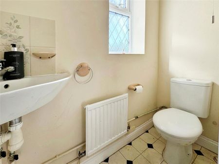 2 bedroom terraced house to rent - Photo 5