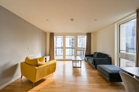 2 bedroom flat to rent - Photo 2