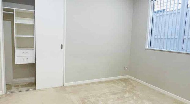 Modern 2-Bedroom Apartment for Rent in Flat Bush, Auckland - Photo 1