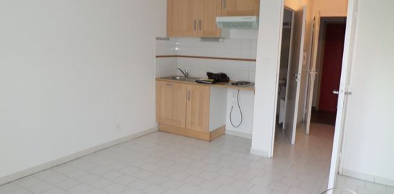 Location Appartement 1 pièce 21m² MONTPELLIER 34000 - Photo 2