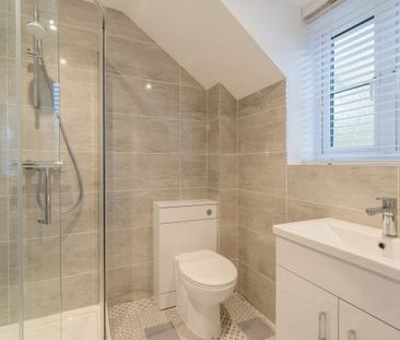 3 bedroom detached house to rent - Photo 5