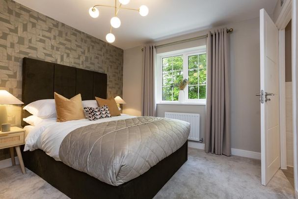 3 bedroom semi-detached house to rent - Photo 1