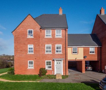 4 bedroom semi-detached house to rent - Photo 2