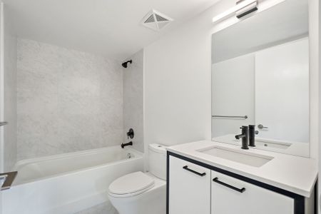 For Lease - 40 Ed Clark Gardens Unit# Th1, Toronto, Ontario - Photo 2
