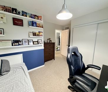 Southwest Barrie: 3 Bed, 2.5 Bath Detached Home, Churchland Dr. - Photo 5