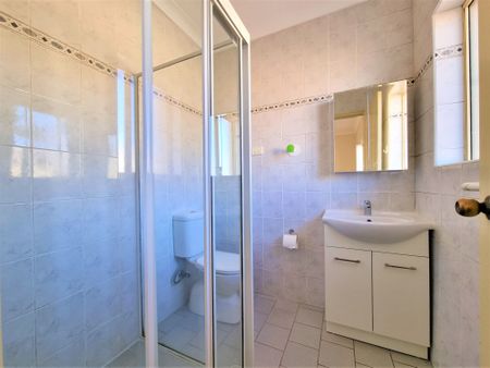 SECURITY AND SPACIOUS TWO BEDROOM UNIT - UPGRADED - Photo 5