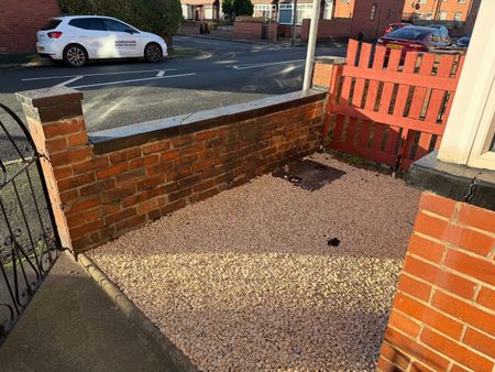 2 Bed Terraced House, Dalton Avenue, LS11 - Photo 4