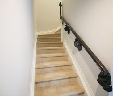 For Lease - 43 ZOISITE Private, Barrhaven, Ontario - Photo 6