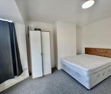 6 bedroom house share to rent - Photo 1