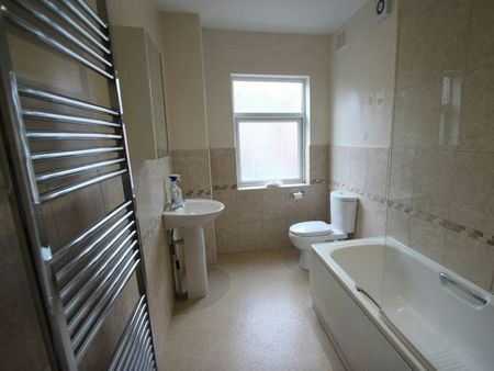 Ullswater Street, Leicester, LE2 - Photo 2