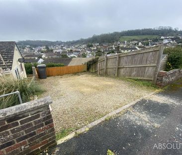 2 bedroom semi-detached bungalow to rent - Photo 3