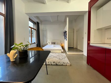 F-Hain: voll möbliertes LUXUS Apartment - 40 m² befristet für max. 12 Monate per SOFORT zu VERMIETEN - Photo 4
