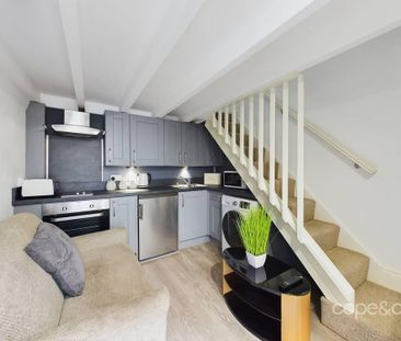 Studio to rent - Photo 5