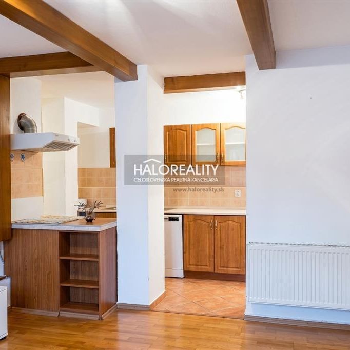 Prenájom, dvojizbový byt Klubina - EXKLUZÍVNE HALO REALITY - Fotografia 1