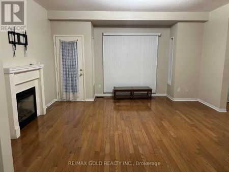 138 DEGRASSI COVE CIRCLE - Photo 5