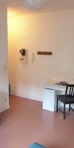 Location Appartement 1 pièce 17m² GRENOBLE 38000 - Photo 4