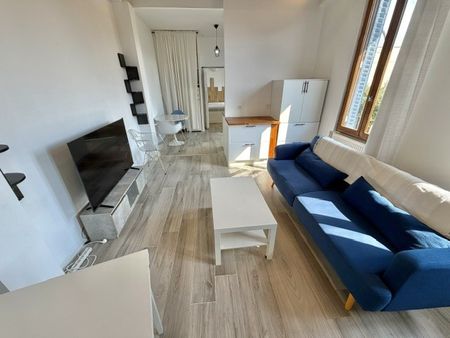 Location Appartement 2 pièces Meublé 42m² VILLEURBANNE 69100 - Photo 2