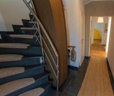 Moderne Erdgeschosswohnung mit Sauna & Garten - Photo 2