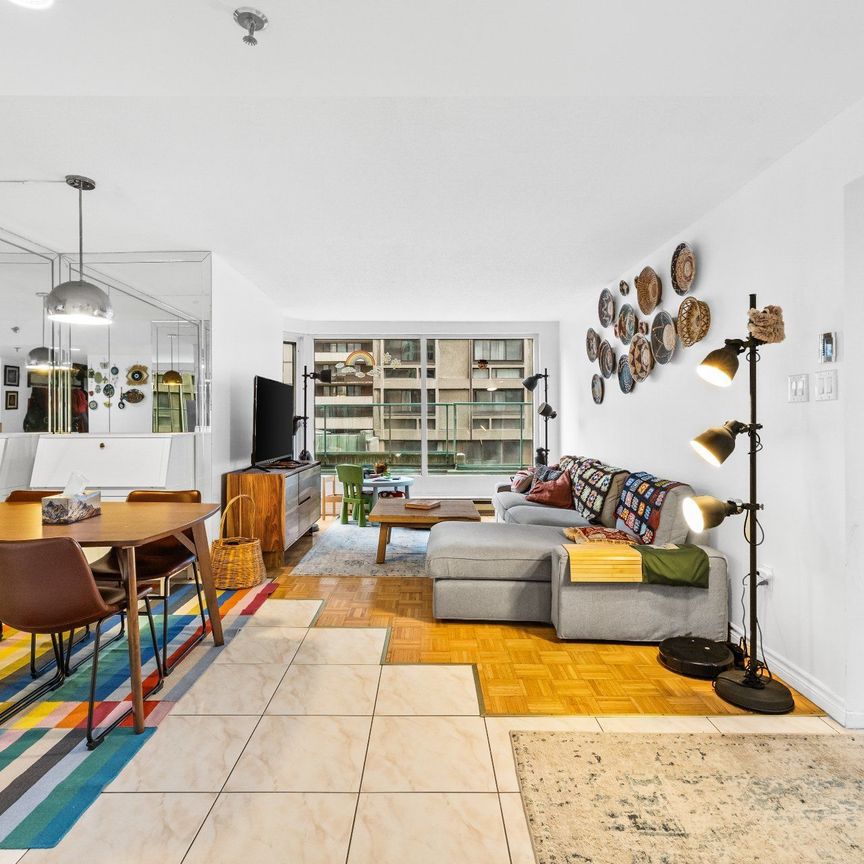 Apartment for rent, Montréal (Ville-Marie) - Photo 1