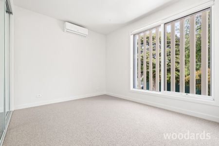 Brand New 4-Bedroom Home in the Heart of Thornbury - Photo 3