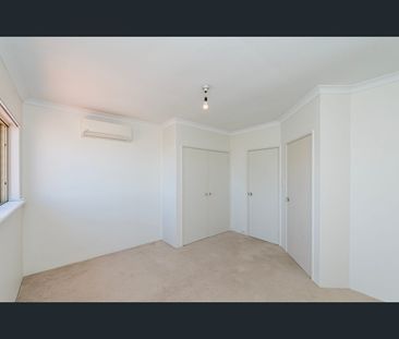 9B Carnarvon St., East Victoria Park, WA 6101 - Photo 2