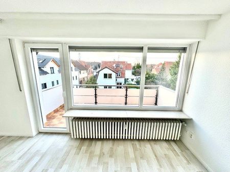 Neu renov., WG geeignete, gemütliche und großzügige 2 Zimmer-DG-Wohnung in MA-Wallstadt. - Foto 2