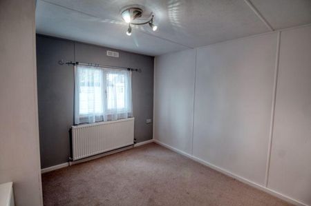 2 bedroom park home to rent - Photo 5