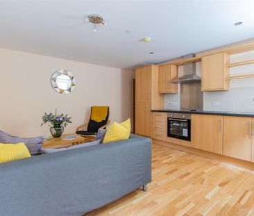 1 bedroom flat to rent - Photo 3