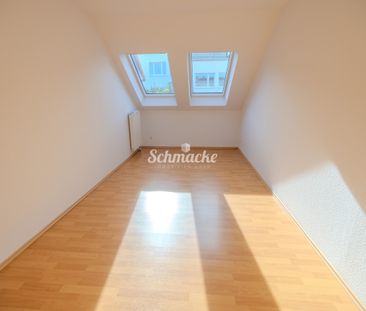 Helle Etagenwohnung mit großem Balkon in ruhiger Lage (Rollos, Mark... - Photo 3