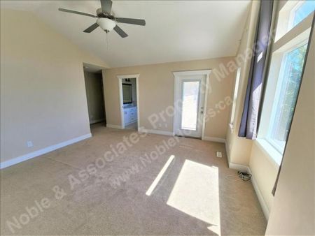 1XXXX 77A Avenue UP Surrey - Photo 2