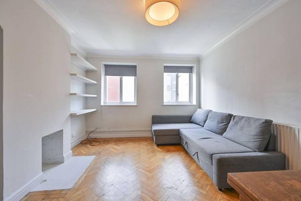 2 bedroom flat to rent - Photo 1