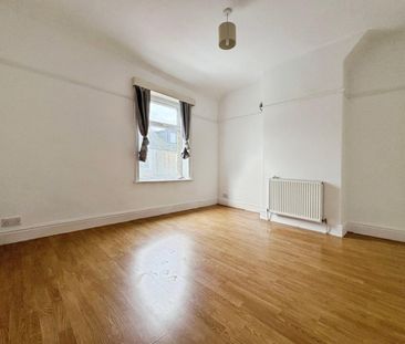 2 bedroom House To Let Total Size: 948 SQ FT - Photo 6