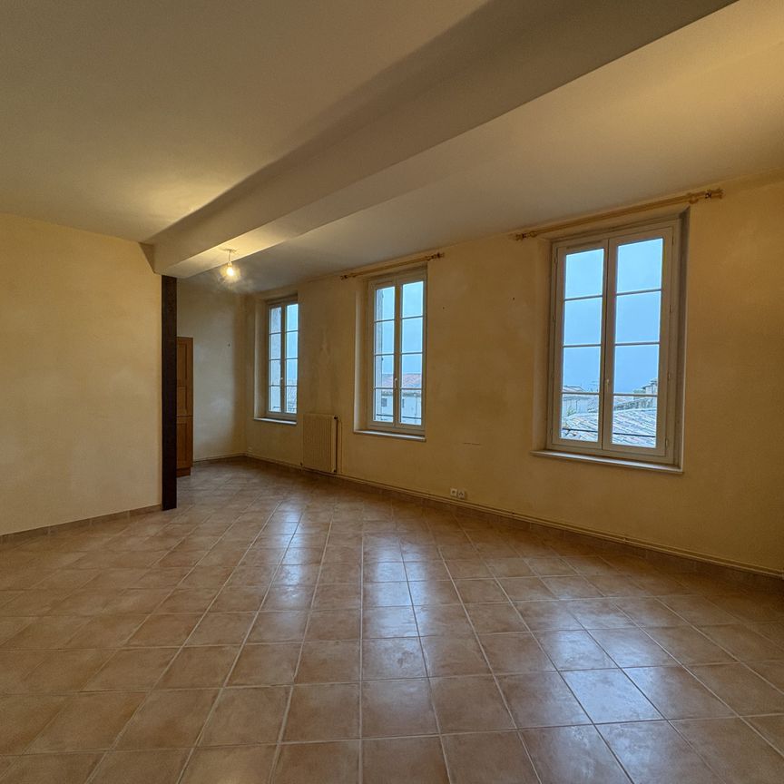 Location Appartement 3 pièces 89m² CASTELNAUDARY 11400 - Photo 1