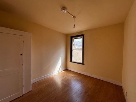 Room in a Shared House, Margery Park Road, E7 - Photo 4