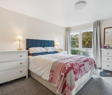 3 bedroom terraced house to rent - Photo 6