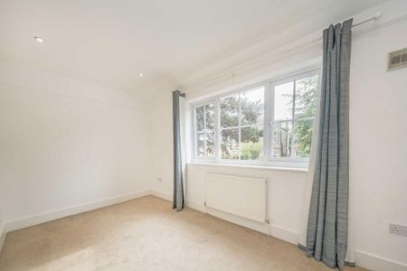 3 bedroom detached house to rent - Photo 3