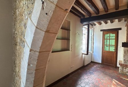 Location maison 4 pièces, 120.00m², Saint-Étienne-sous-Bailleul - Photo 2