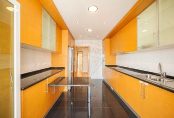 Apartamento T4 em Lisboa