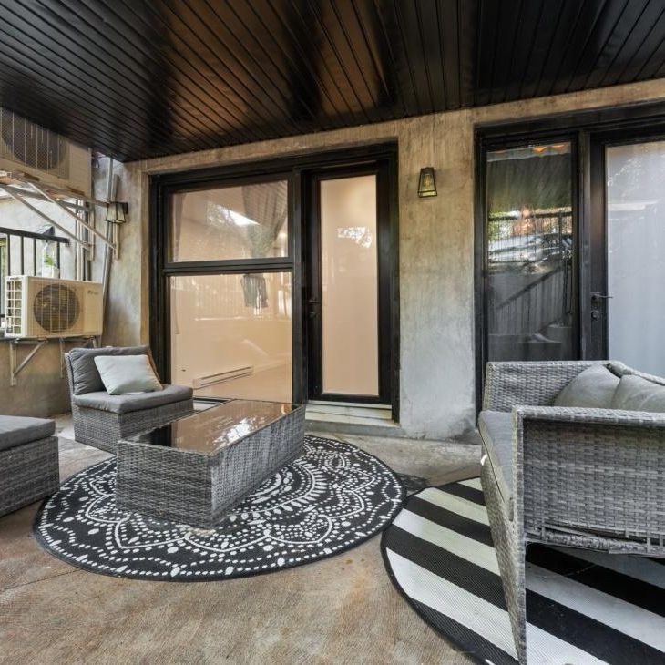 5336A Av. Duquette, H4A 1J4, Montréal - Photo 1