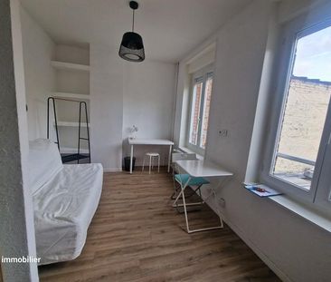 Appartement à Louer à LILLE 530 € - Photo 2