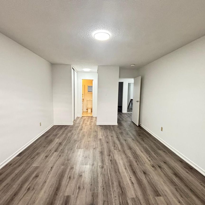 For Lease - 59 Jayfield Road Unit# Main, Brampton, Ontario - Photo 1