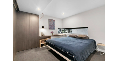 Industrial Calm. Architectural Discipline. - Photo 2