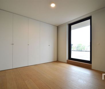 Prachtig afgewerkt appartement op de Grote Markt in Poperinge. - Photo 2