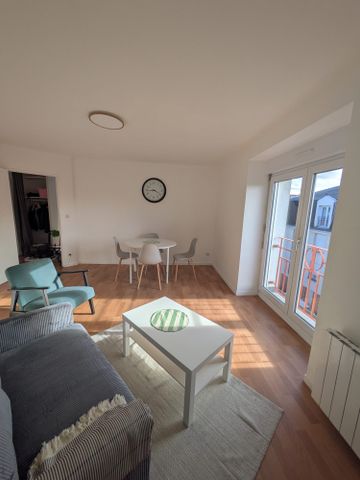 Location Appartement 2 pièces 42m² ORLEANS 45100 - Photo 3